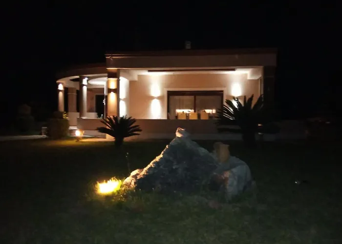 - Family Comfort With Large Garden, Jacuzzi بلدة كوس