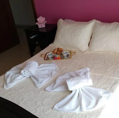 - Family Comfort With Large Garden, Jacuzzi فيلة